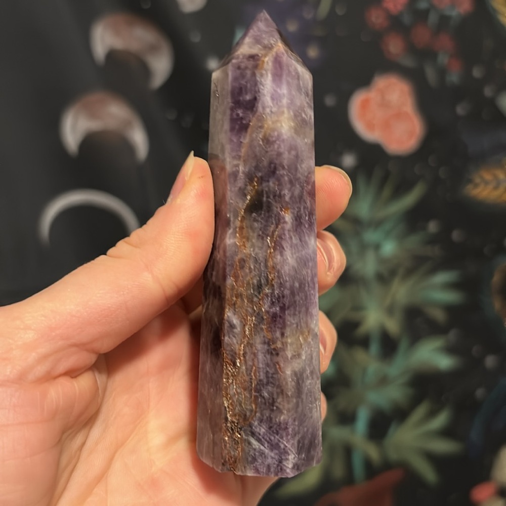 Amethyst Tower - Picture 2 of 3